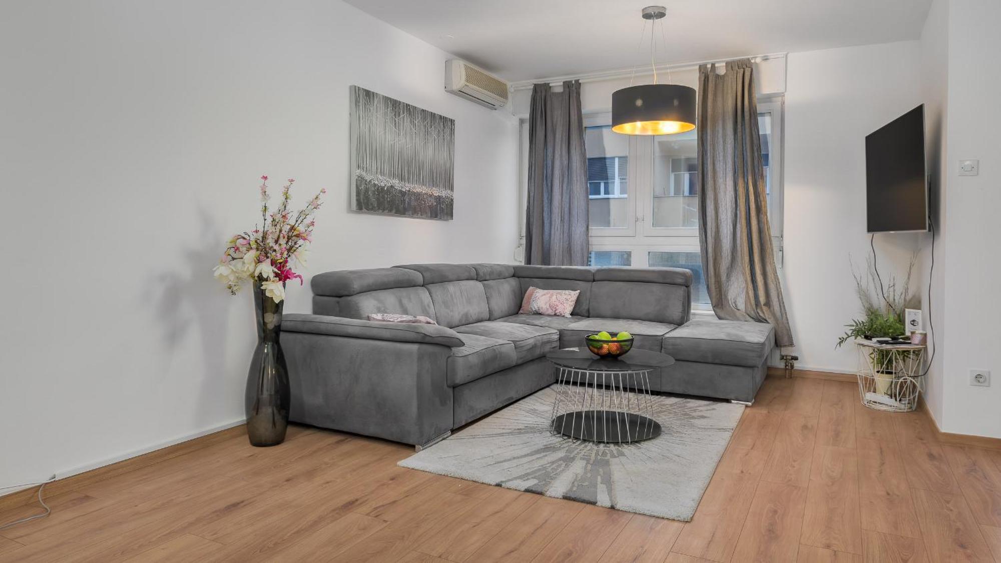 Deluxe City As Apartment - Free Parking 자그레브 외부 사진